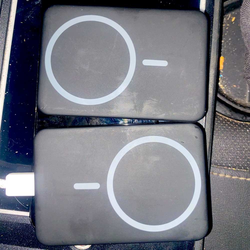 2 PK Brand New Wireless Charging Blocks